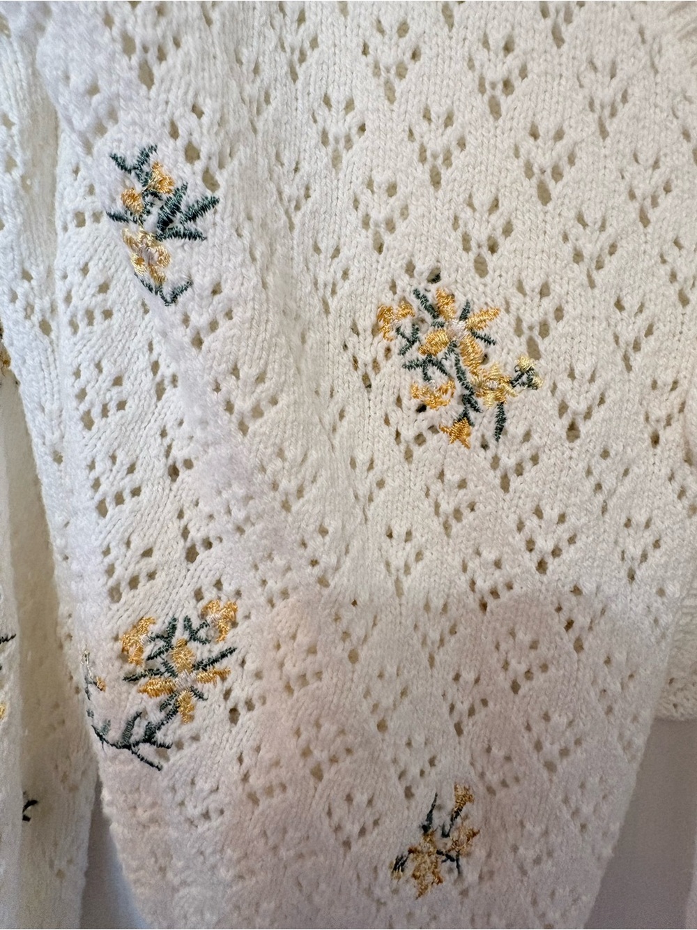 Cream Floral Tie-Front Knit Sweater - Picture 5 of 6